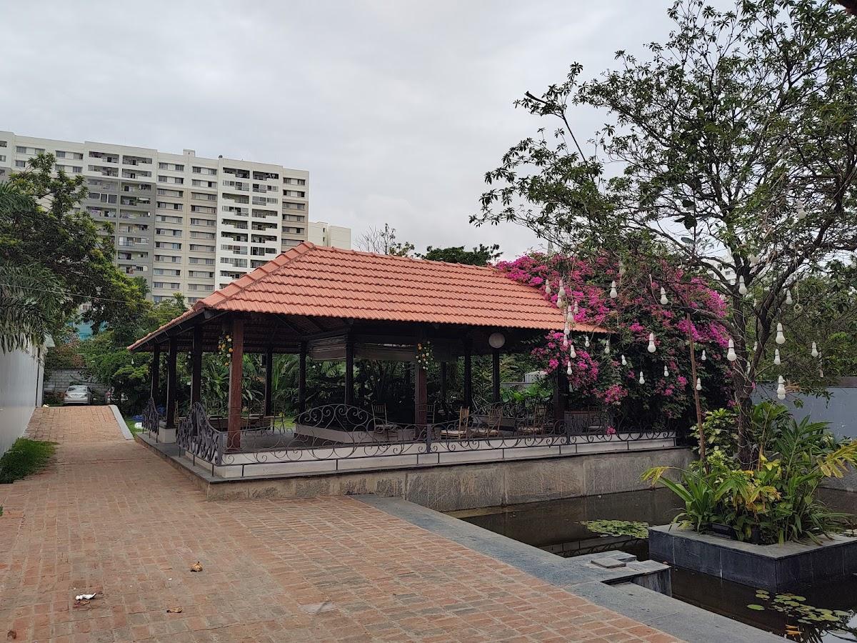 The Lily Pond photo 2