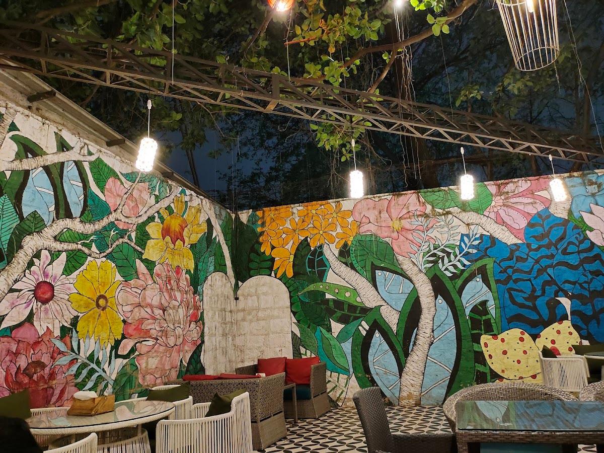 PEBBLE The Jungle Lounge photo 5